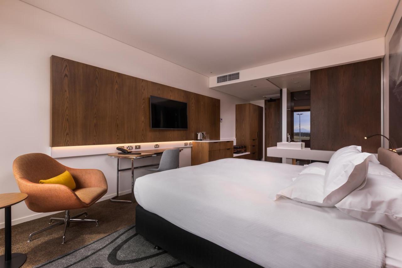 Novotel Christchurch Airport Buitenkant foto